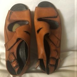 Women's Durea Greenway Sandals - Size 6 1/2